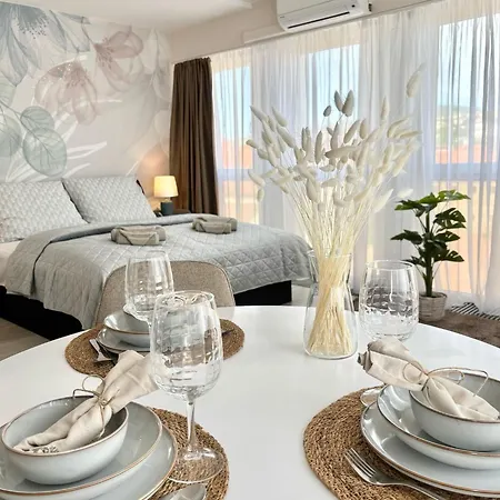 Hellowine Iii Έγκερ