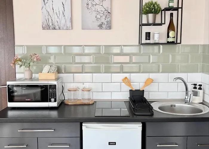 Hellowine Iii Lägenhet Eger